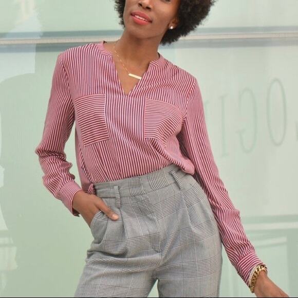 CAbi Blue Chambray High Low Drape Back Shirt Size Small - Picture 7 of 9